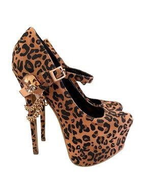 ALBA Leopard Print Rhinestone Skull Chained Stiletto Heels Sz 6